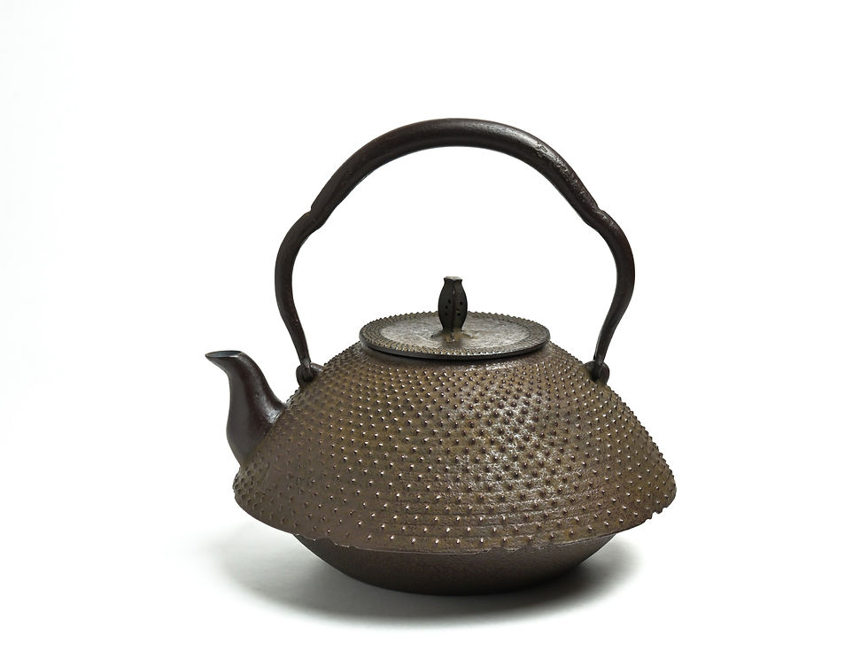 サムネイル： 鉄瓶　東屋霰　 1.5L