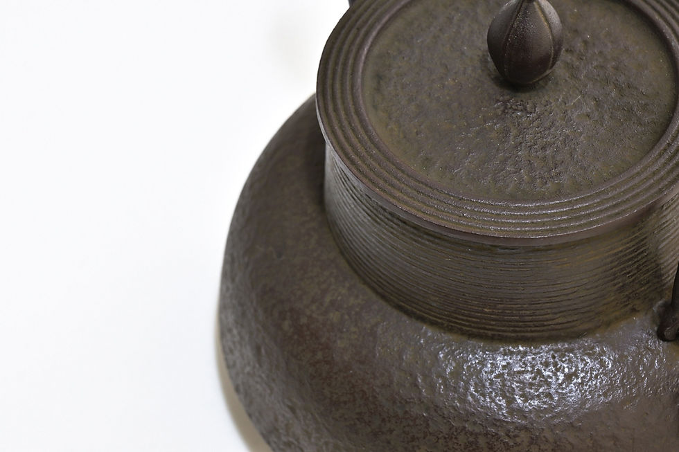 サムネイル： 鉄瓶　長甑糸目　 1.4L