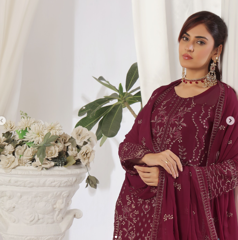 Thumbnail: ZEDZEE LAWN STUDIO  SAFAL TRENDZ UROOJ EMBROIDERED LUXURY CHIFFON COLLECTION MAROON