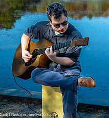 pete solo guitar cajon lake_edited.jpg