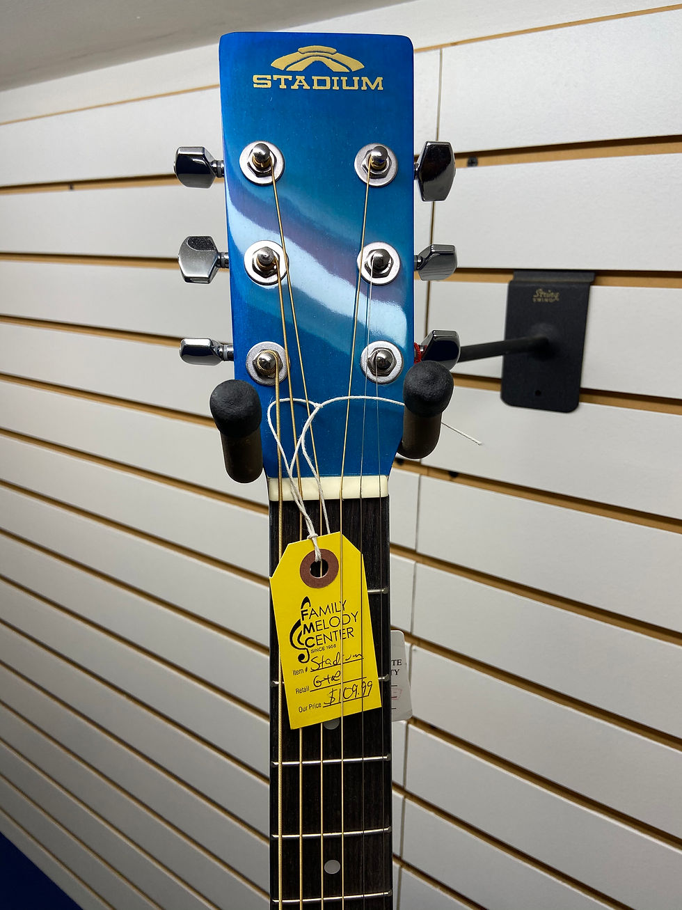 Thumbnail: Stadium Acoustic Guitar Red