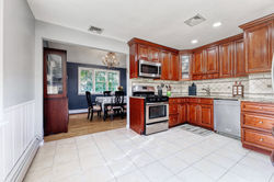 12-28 Fairclough Place Fair Lawn NJ