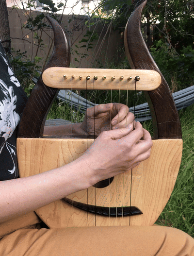 Playing the lyre