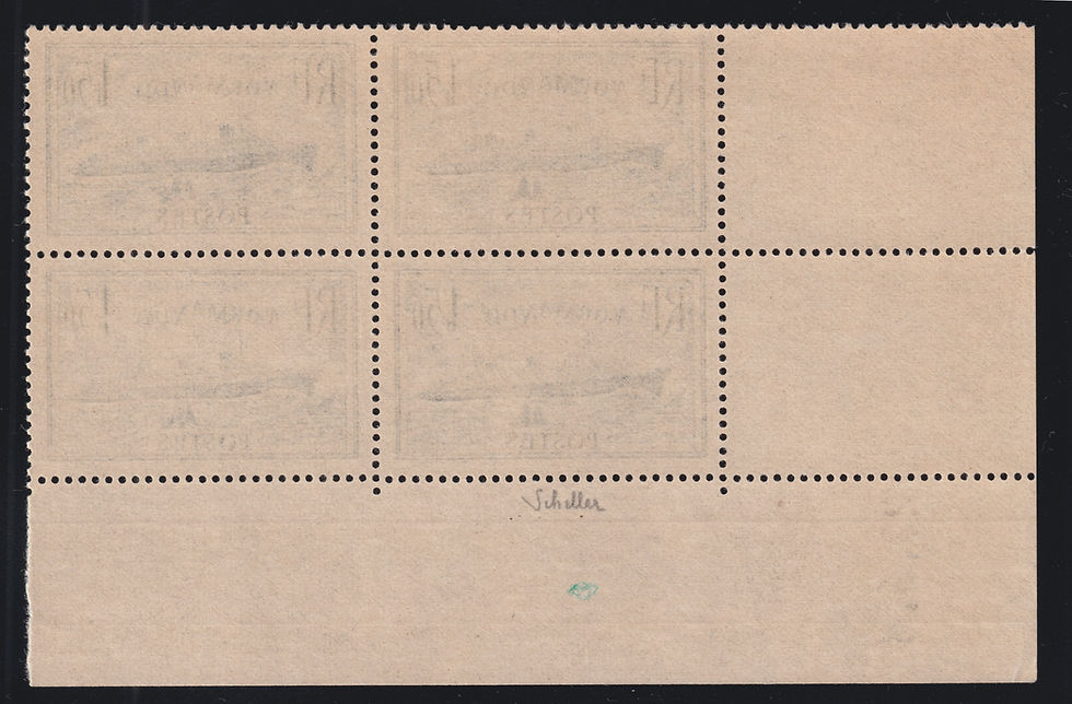 Miniature : Lot 1653 - n°300 Le NORMANDIE bleu clair COINS DATÉ TB neuf** - Signé Scheller