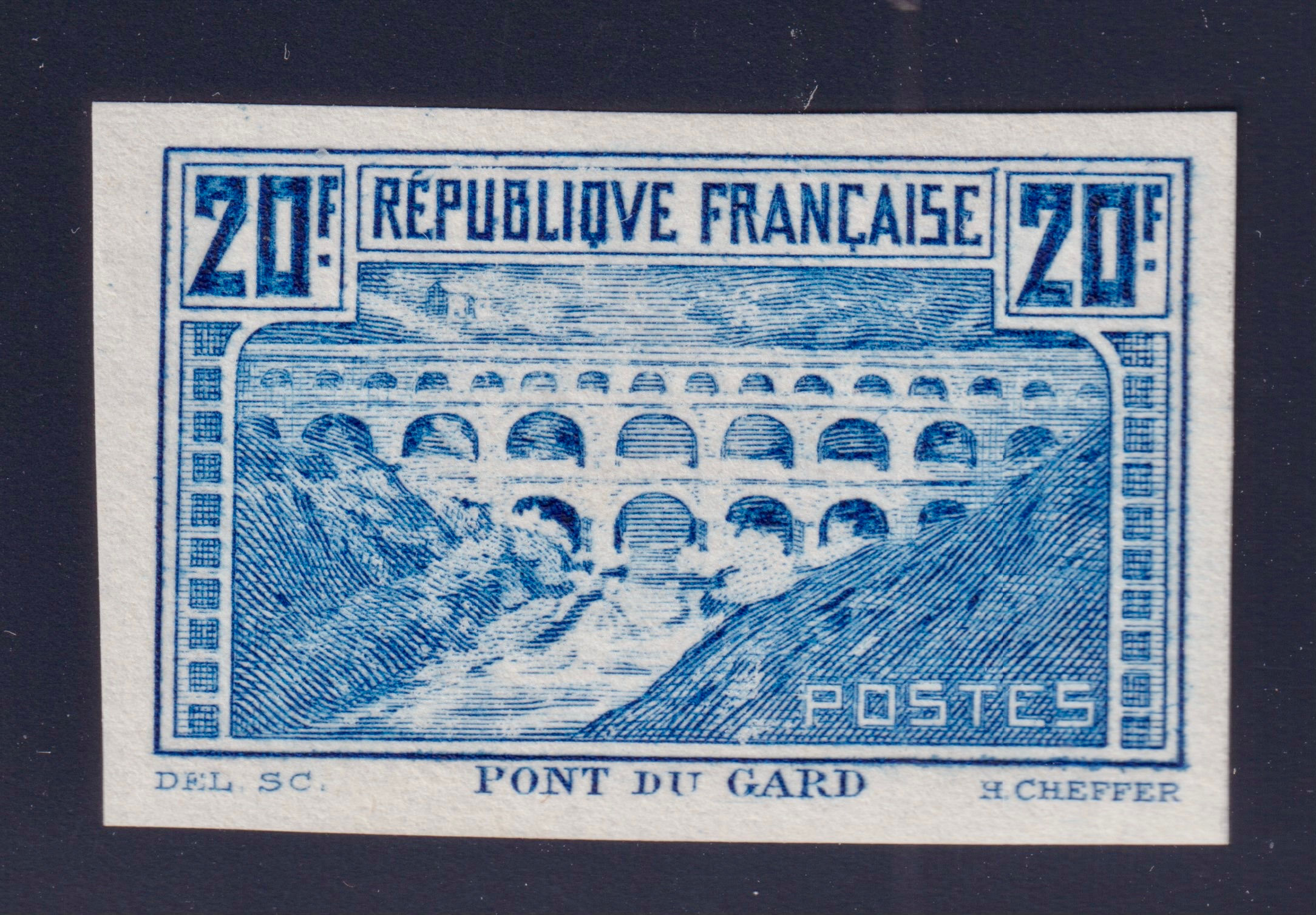 Lot 1409 - n°262 Pont du Gard ESSAI DE COULEUR en bleu TB neuf (*) - RARE
