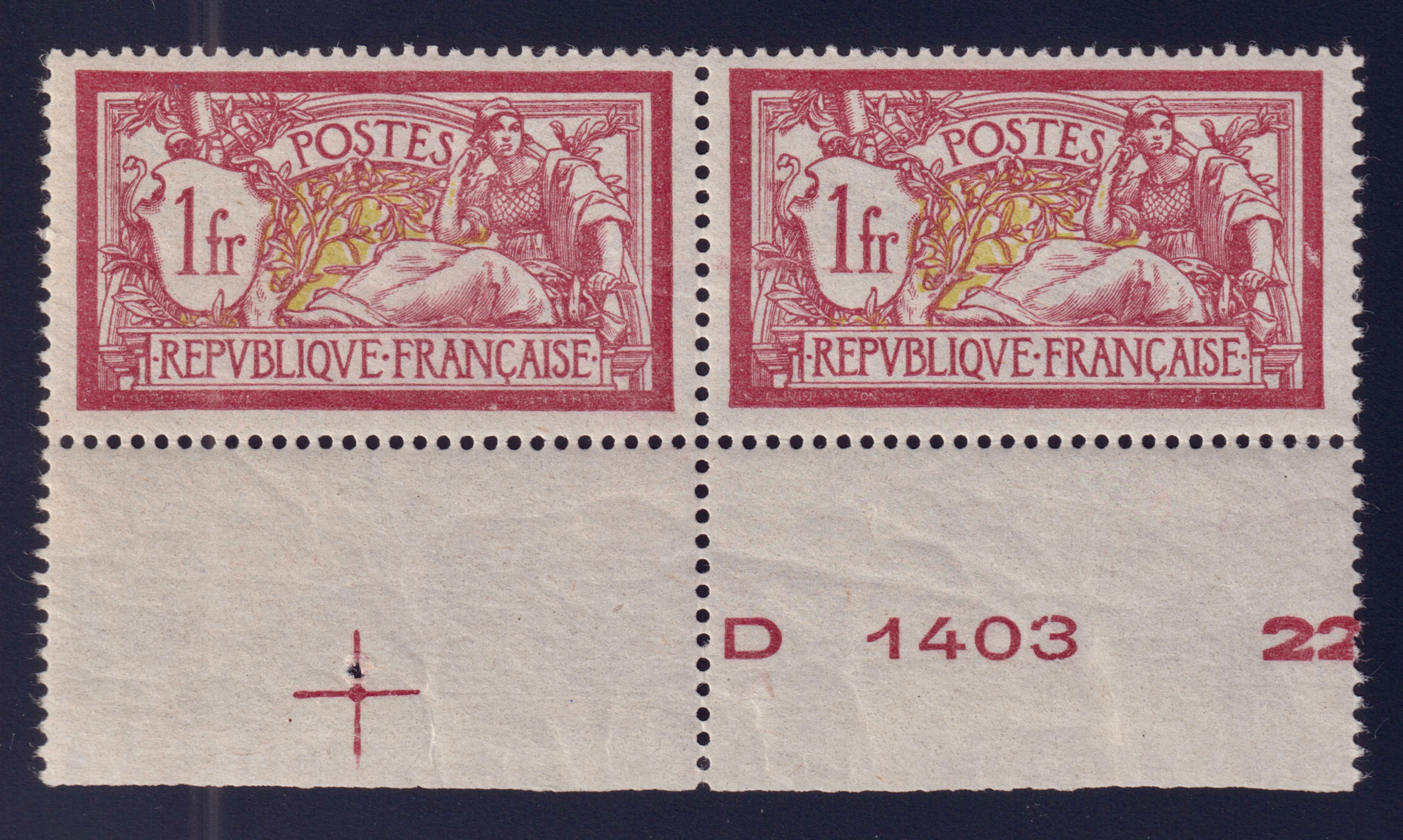 Lot 1676 - n°121 Merson 1fr lie-de-vin et olive paire CROIX DE REPÈRE TB neuf**