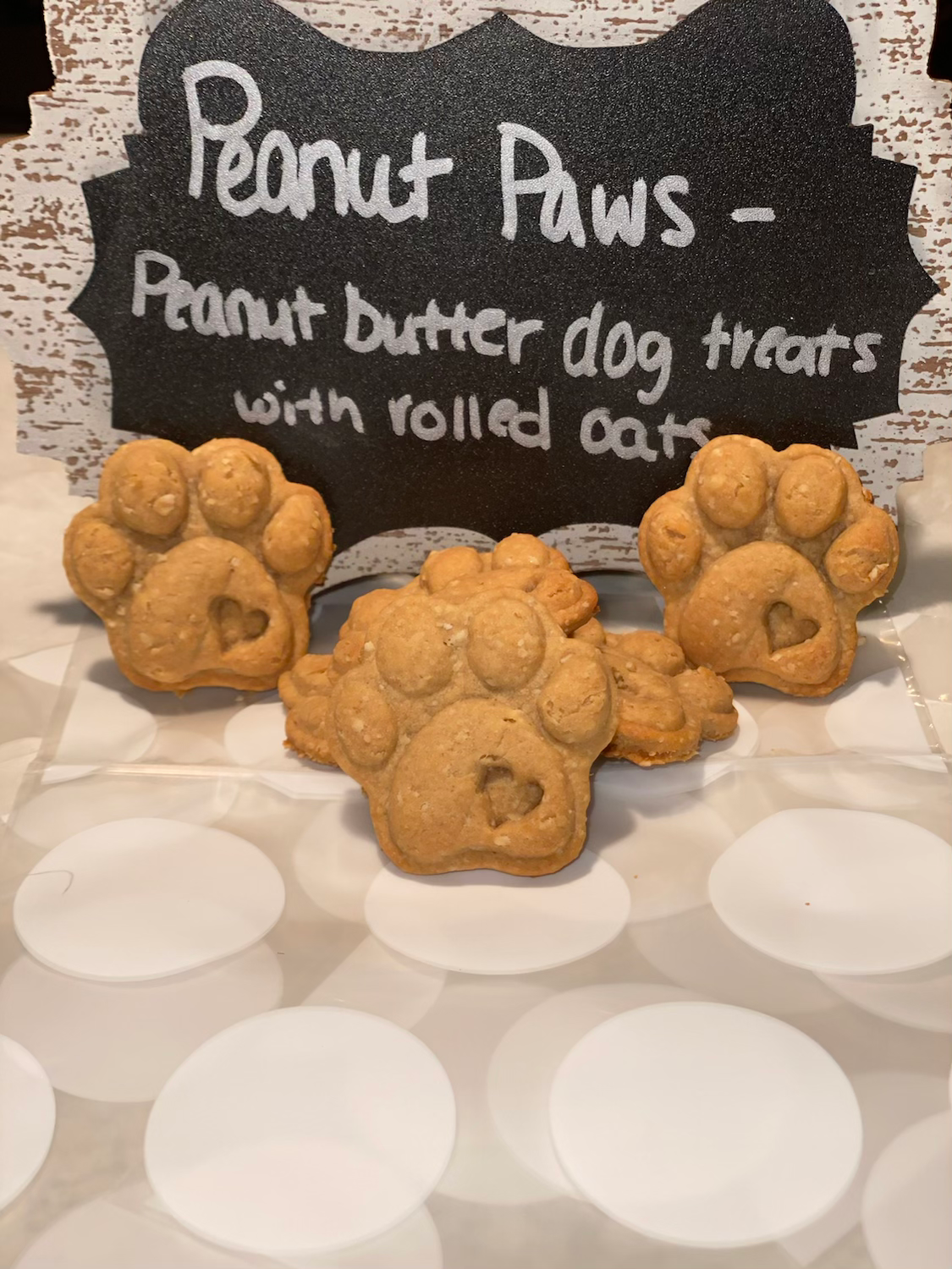 Peanut Paws