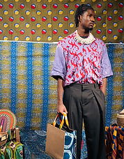 Gold Merchant (5)_edited.jpg