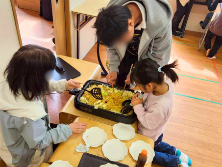 【福山市の福祉事業所うきわくの活動紹介】児童発達支援と生活介護の合同イベント!みんなでクッキング&お店やさんごっこを楽しみました
