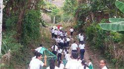 Caminando hacia el sitio