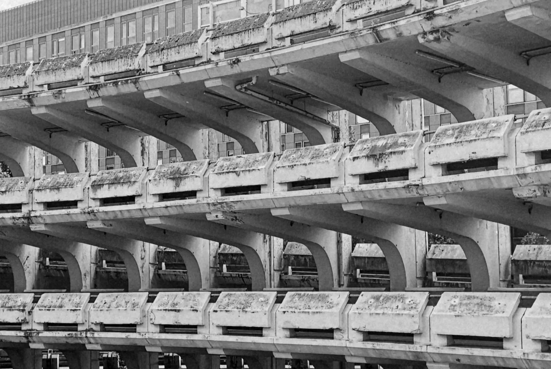 Uncover the Brutalist Marvels of Paris: Private Tours Tailored to Your Fascination with Concrete Elegance