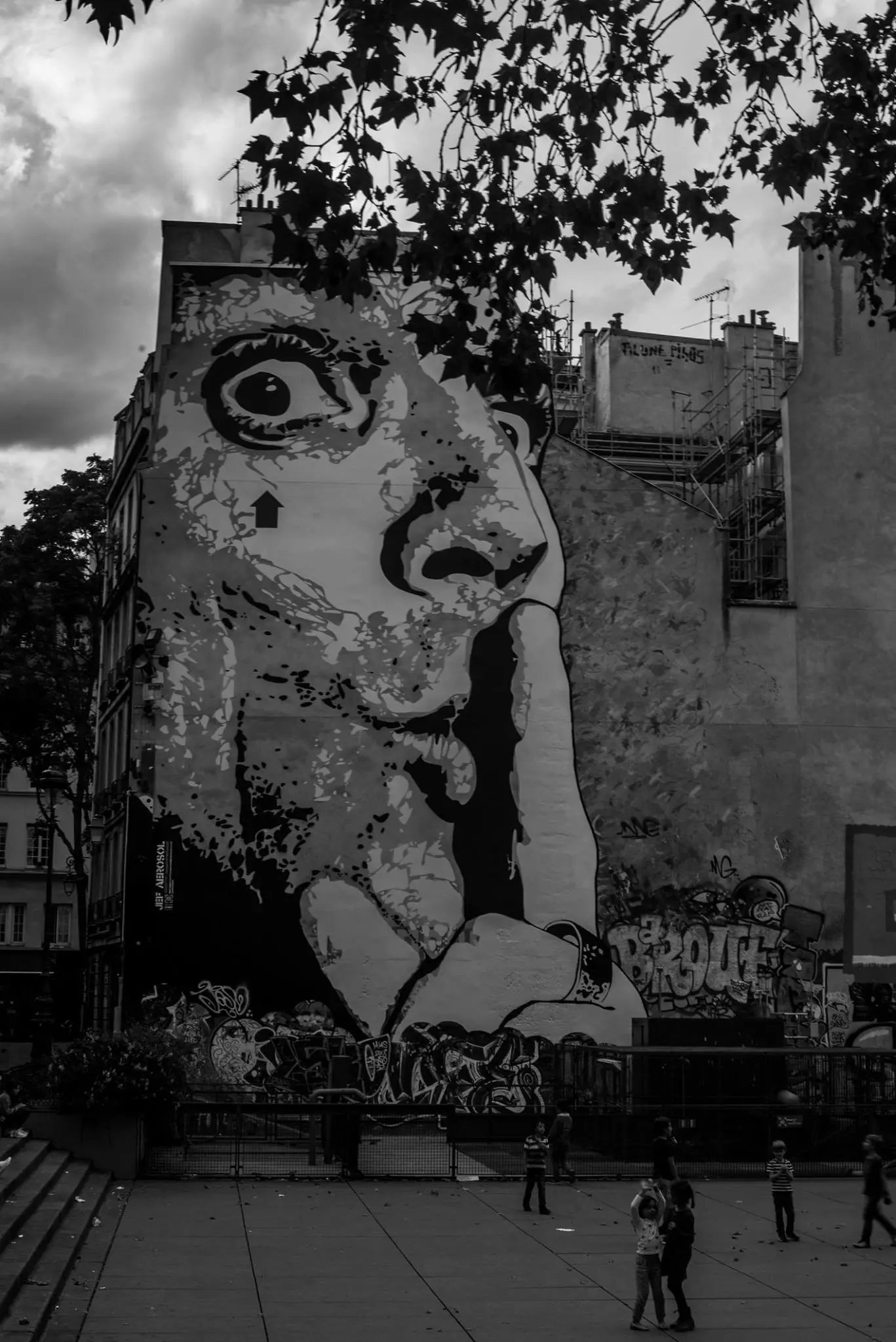 Immerse in Left Bank Culture: Unveil Literary and Artistic Treasures on Our Private Tours in Paris