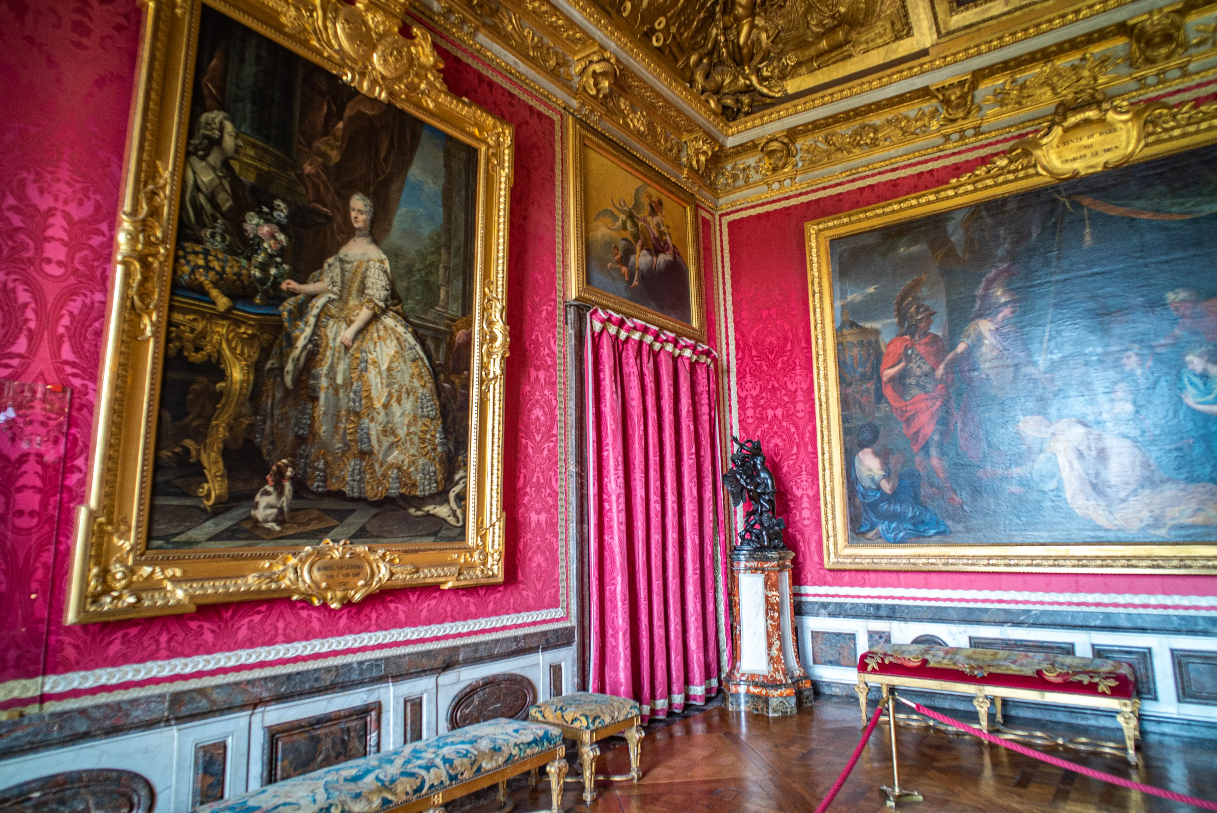 Louis XV's Court: Unveiling the Opulence of Versailles on a Daylong Tour