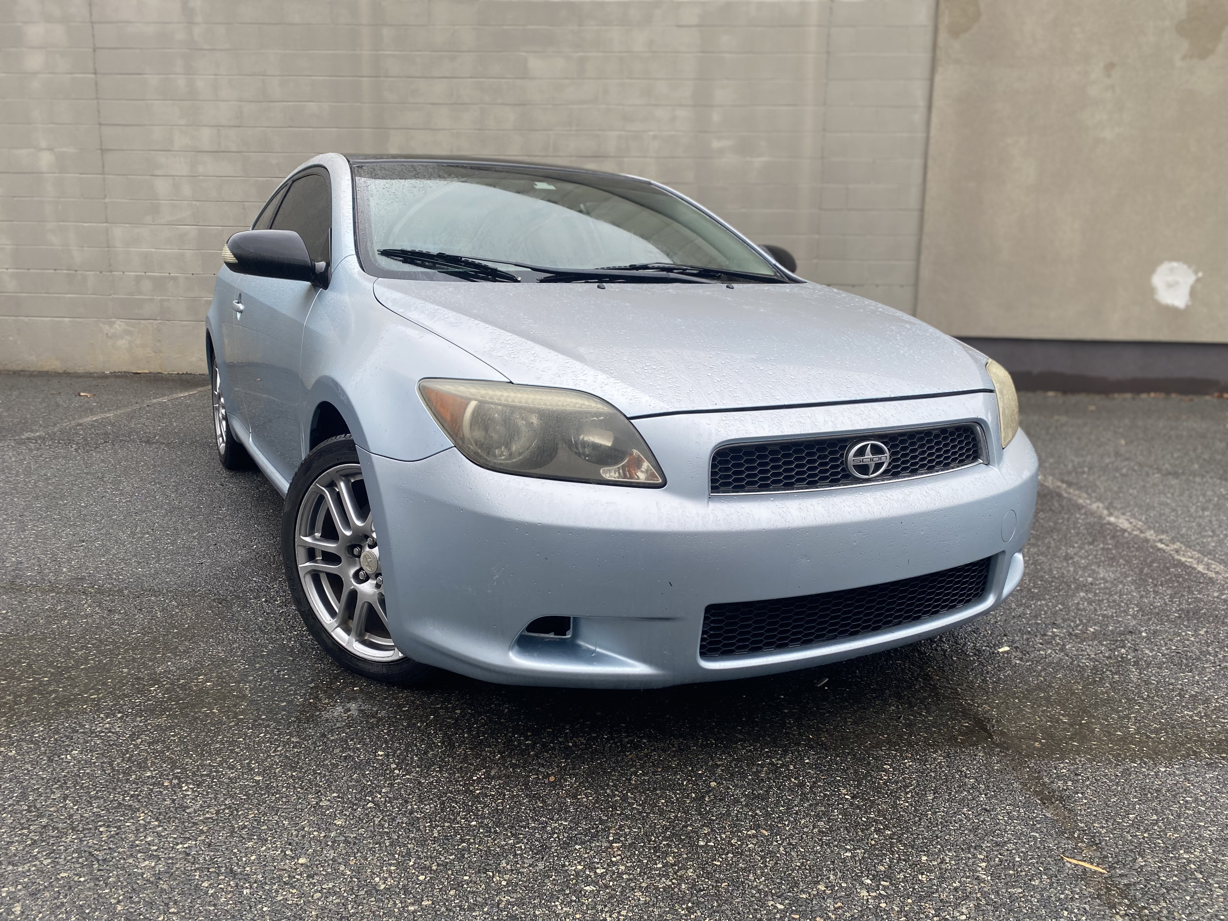 2005 Scion tC 4AT's photo