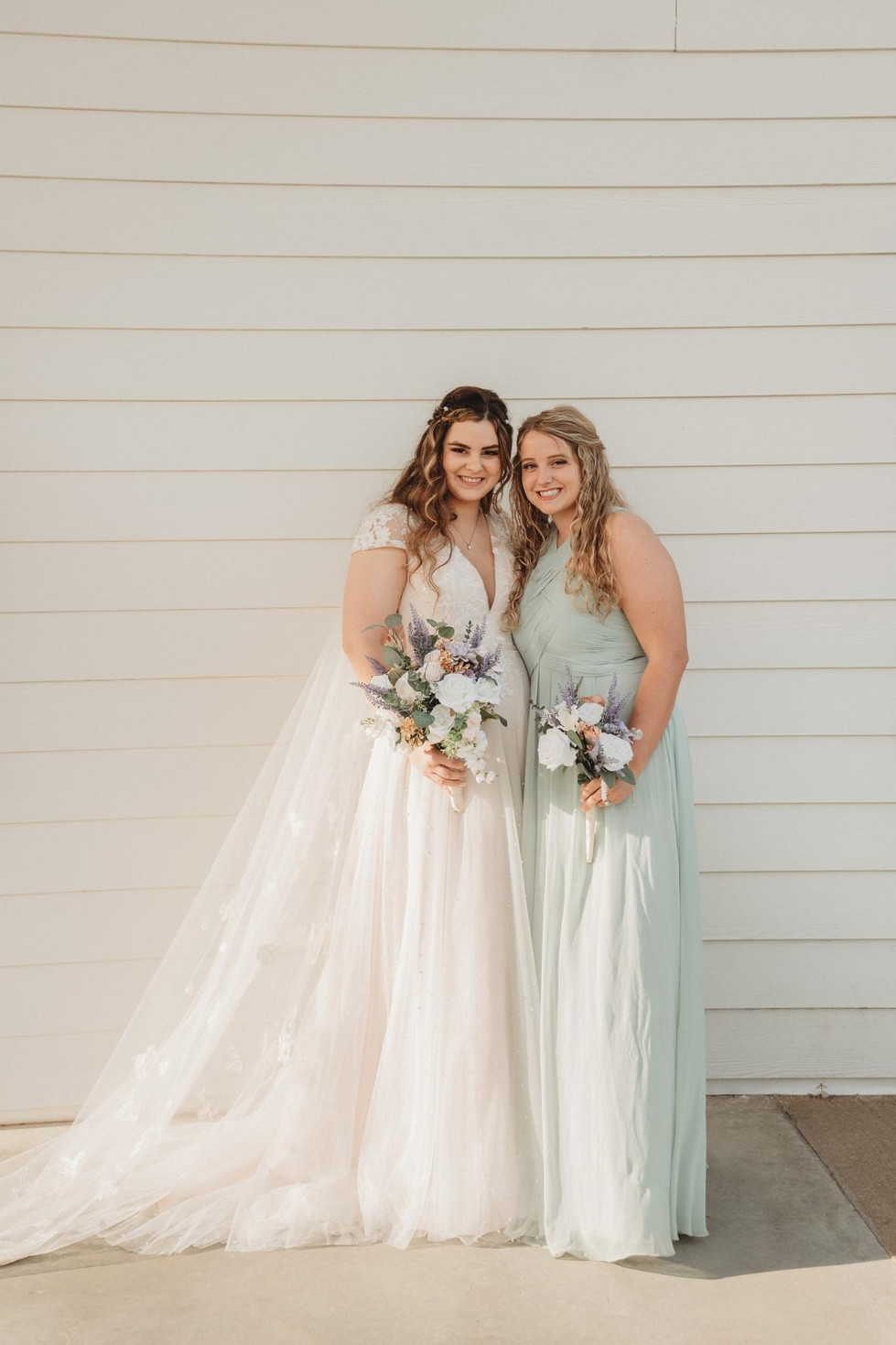 Natural bridesmaids makeup
Natural bridesmaid makeup