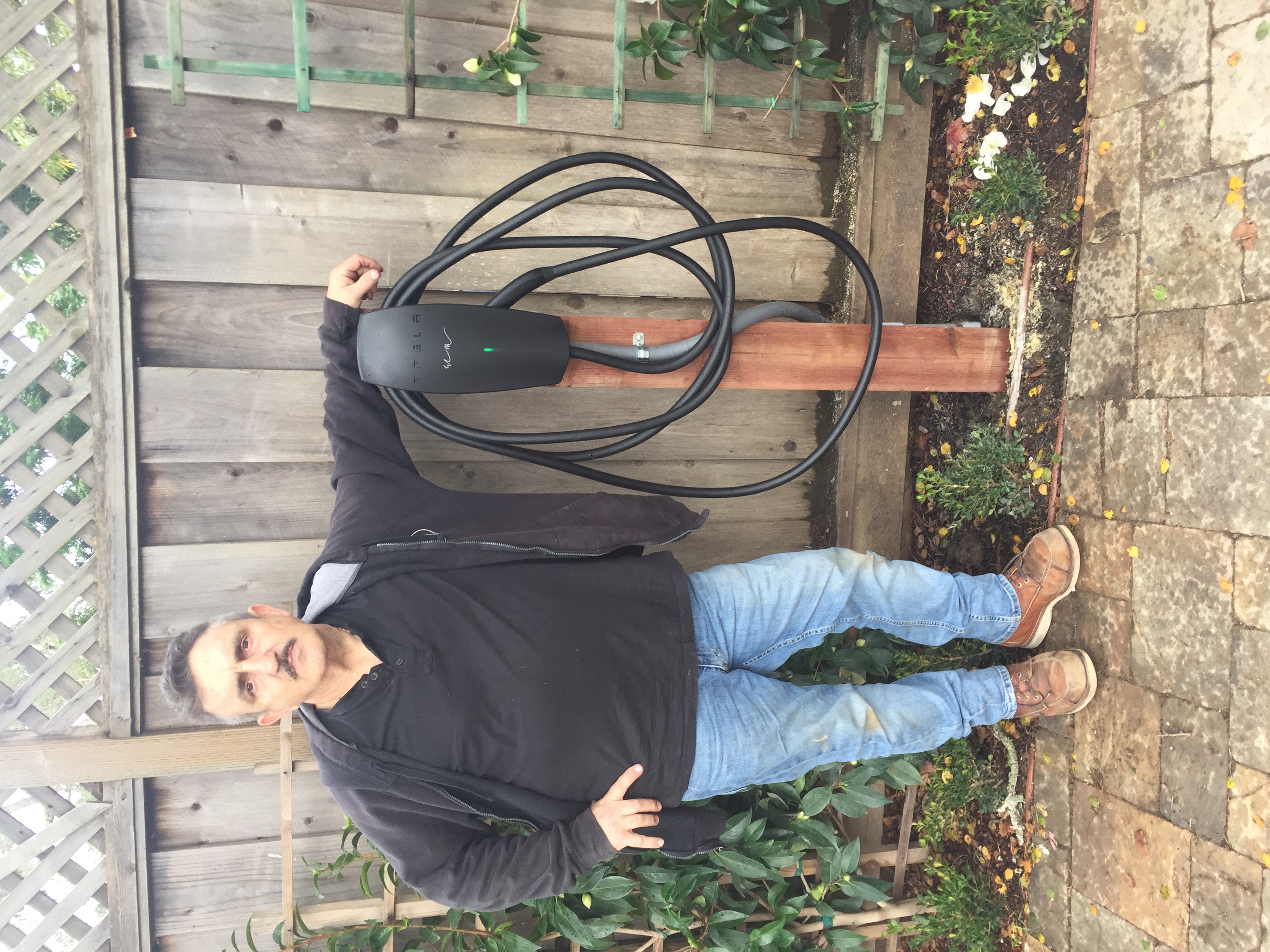 Electricians South San Francisco, CA 110/220v Electric Co. Inc