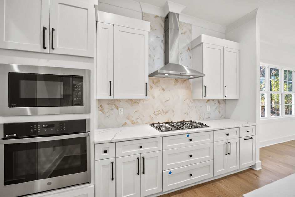 525 Kings Lake Wy-7.jpg