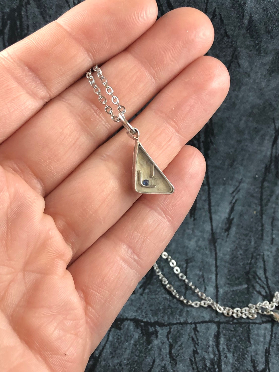 Silver & sapphire maze