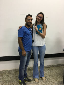 2016 Mariana Donadon, ganhadora do livro _A Morte é um Dia que Vale a Pena Viver