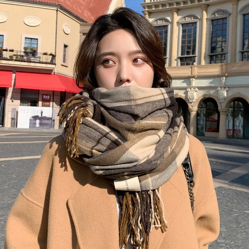 थंबनेल: Scarf female winter Korean version of everything with British classic checker t