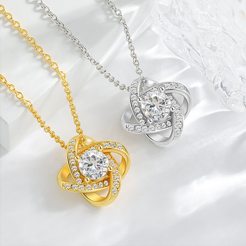 Thumbnail: Heart Of Eternity Pendant Clavicle Chain Necklace