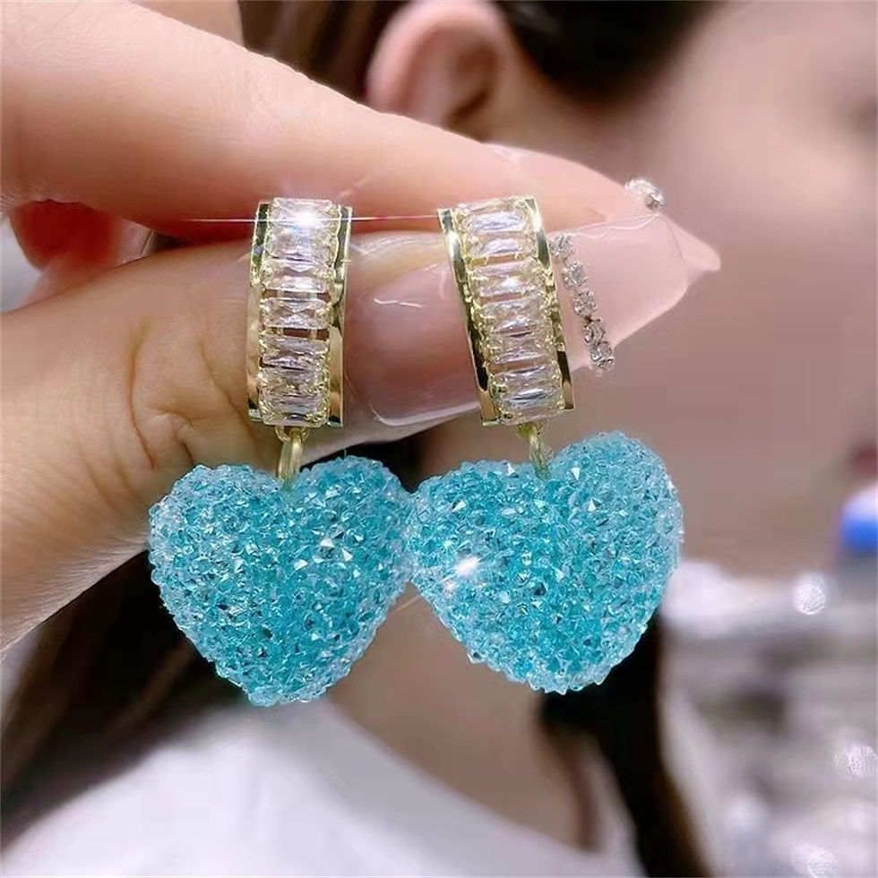 Thumbnail: Cute Sweet Pink Love Heart Stud Earrings For Women Luxury Shiny Crystal Zircon
