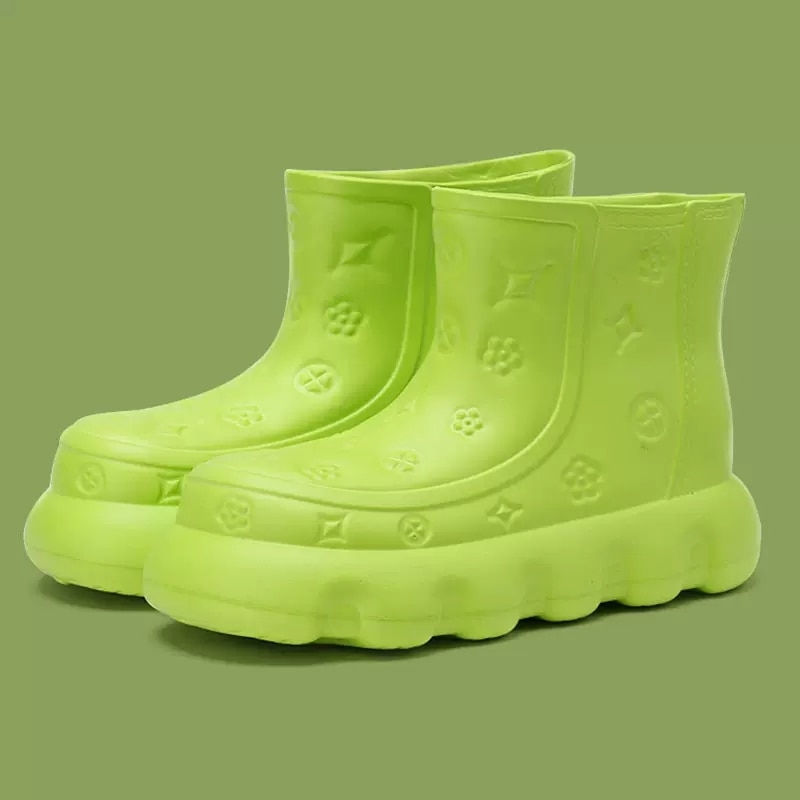 Thumbnail: Fashionable and trendy women's water boots and waterproof shoes