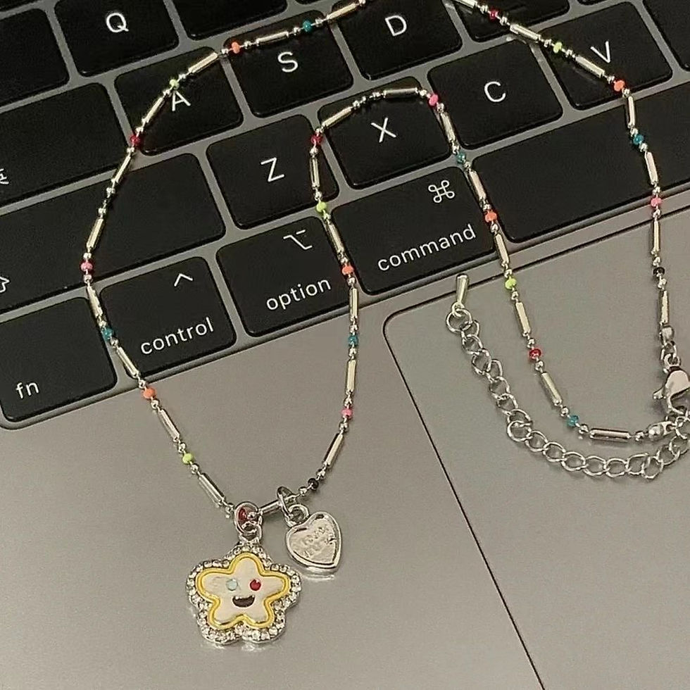 Thumbnail: High-grade Color Beaded Clavicle Chain Neck Chain