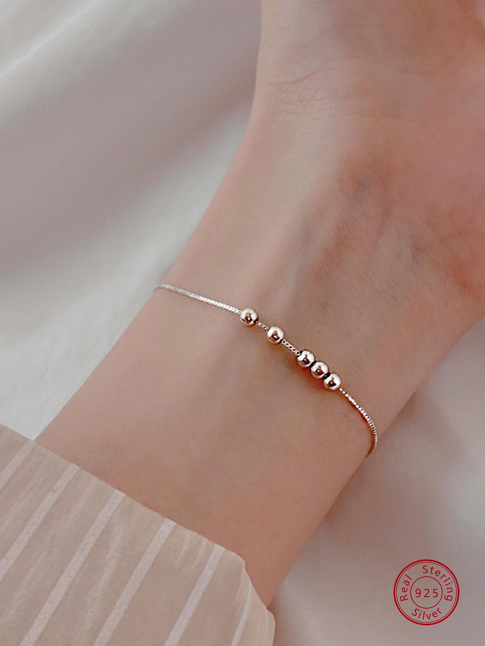 Thumbnail: 1pc Exquisite Cubic Zirconia Decor Sterling Silver Hoop Earring For Men Women F