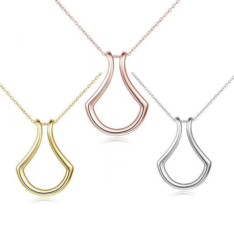 Thumbnail: Simple U-shaped Necklace Creative Fashion Fan-shaped Clavicle Chain