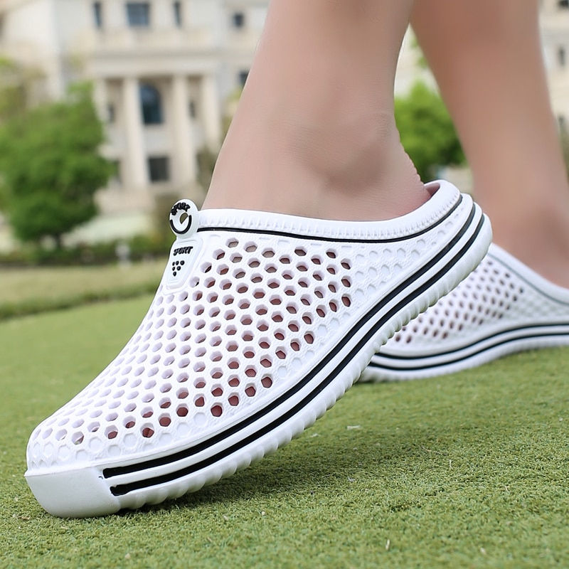 2022 Women Shoes Beach Slippers Unisex Hollow Out Casual Couple Beach Sandal Fl