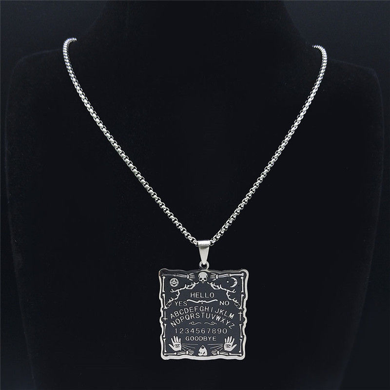 Pikkukuva: Witchcraft Sun Moon Hand Skull Personalized Pendant Necklace