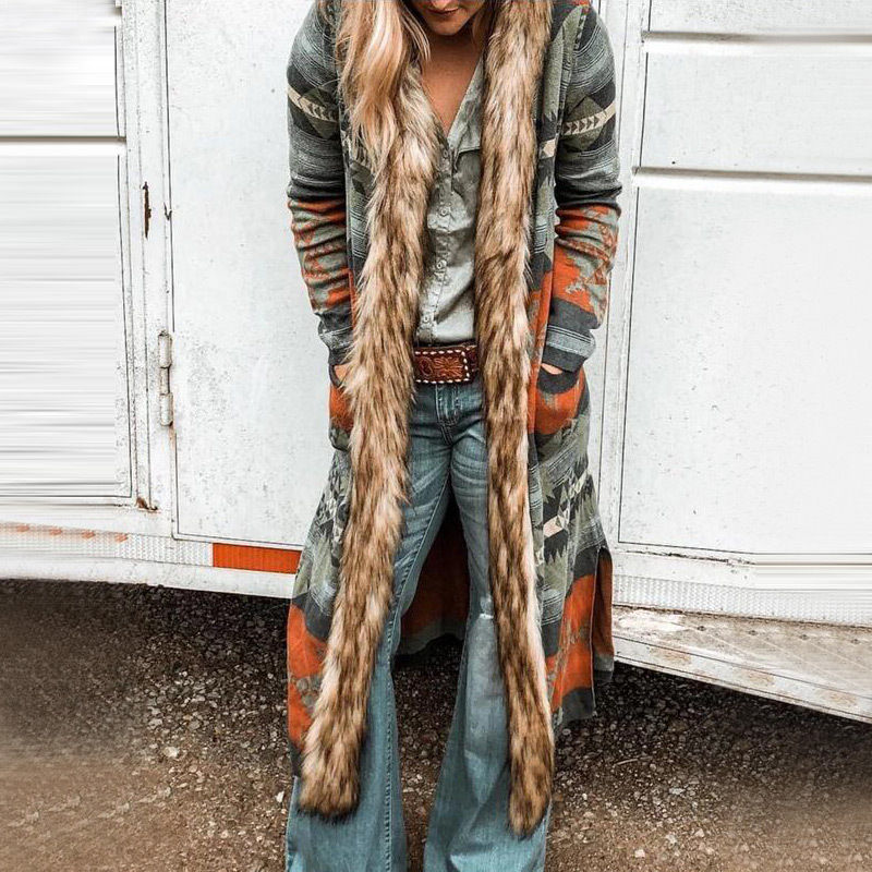 Thumbnail: Winter Fur Collar Long Sleeve Printed Coat