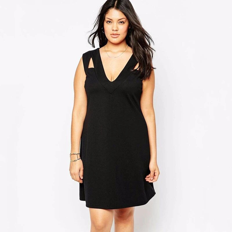 Plus Size Sexy V-neck Straight Dress Black Sleeveless Keyhole Front Casual Stre