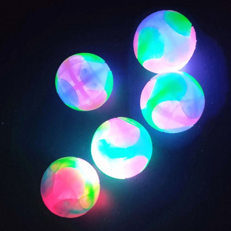 الصورة المصغرة: Glowing Ball Dog Toy LED Dog Balls Flashing Elastic Ball Molar Ball Pet Color L