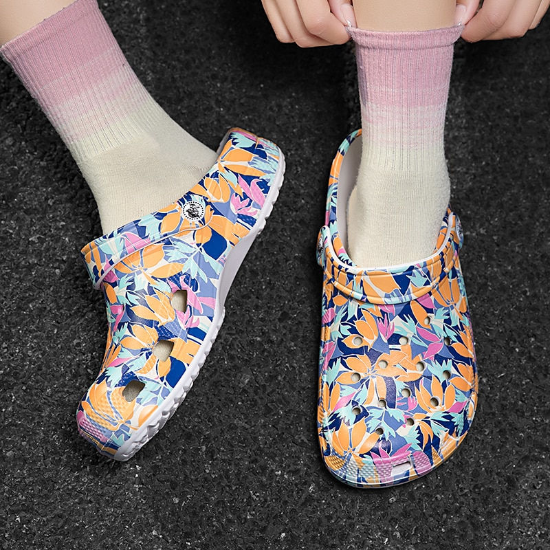 Thumbnail: 2023 Women's Colorful Printed Garden Hole Shoes