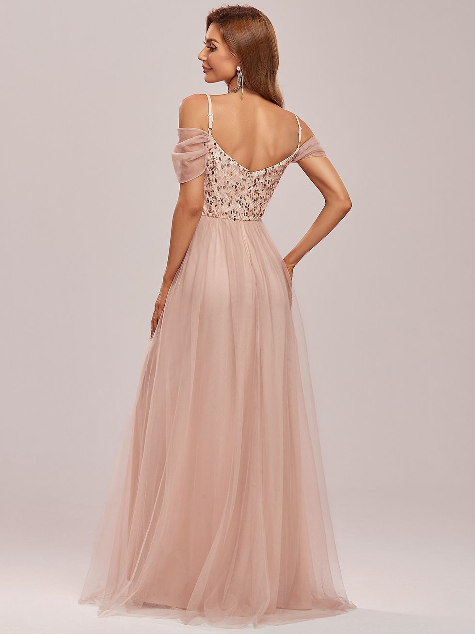 Pikkukuva: Ever-Pretty Cold Shoulder Sequin Bodice Long Tulle Bridesmaid Dress