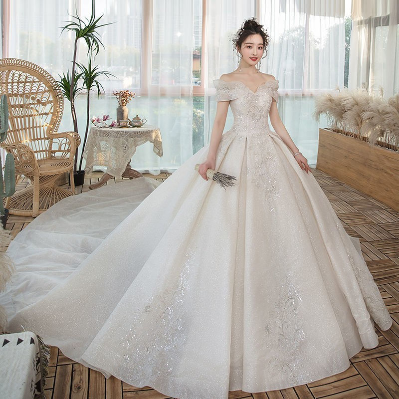 Thumbnail: One-Shoulder Main Wedding Dress New Temperament Forest Super Fairy Dream Little
