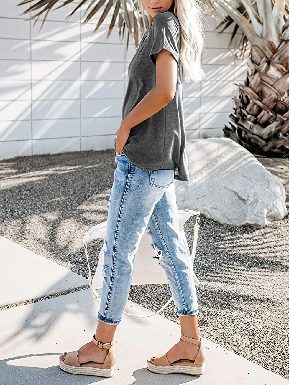 Thumbnail: Spring and Summer New Style Top V-neck Short Sleeve Pocket Loose T-shirt Women