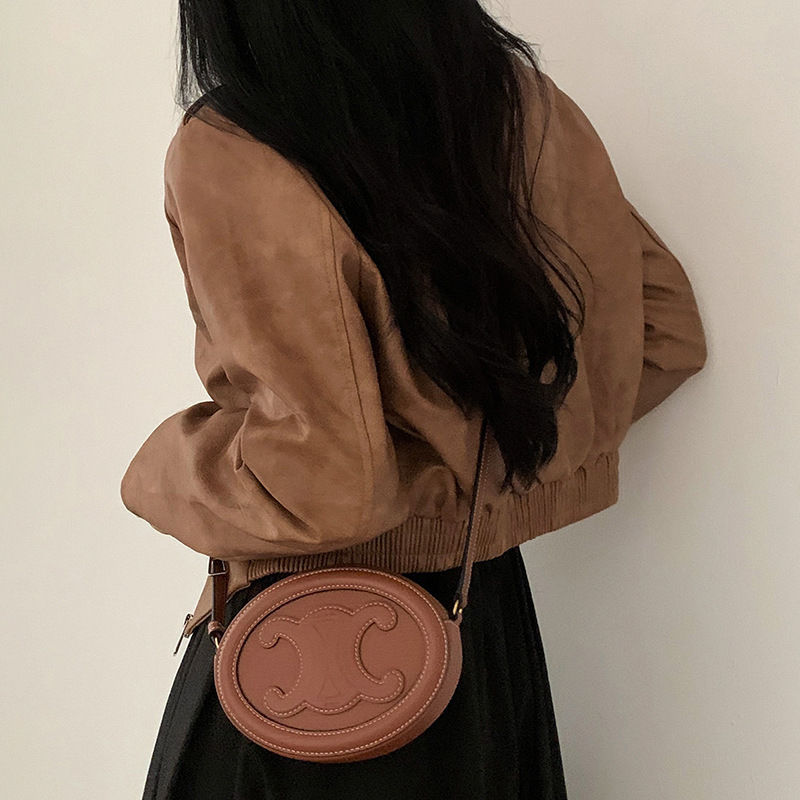 Thumbnail: Women's Retro Hong Kong Style Lapel Long-sleeved Leather Jacket