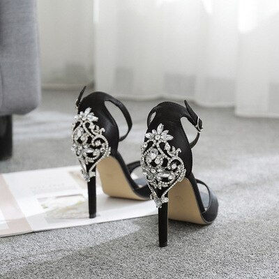 ภาพขนาดย่อ: bling bling sandals Women Sandals diamond heels Rhinestone Stiletto