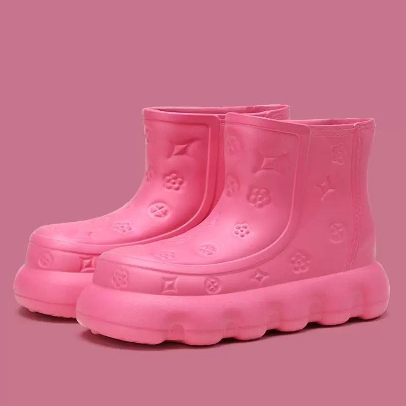 Thumbnail: Fashionable and trendy women's water boots and waterproof shoes