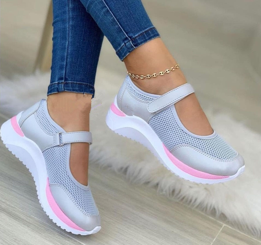 Indexkép: Sneakers Women Light Mesh Platform Hollow Out Sandals Shoes Tenis Feminino Brea