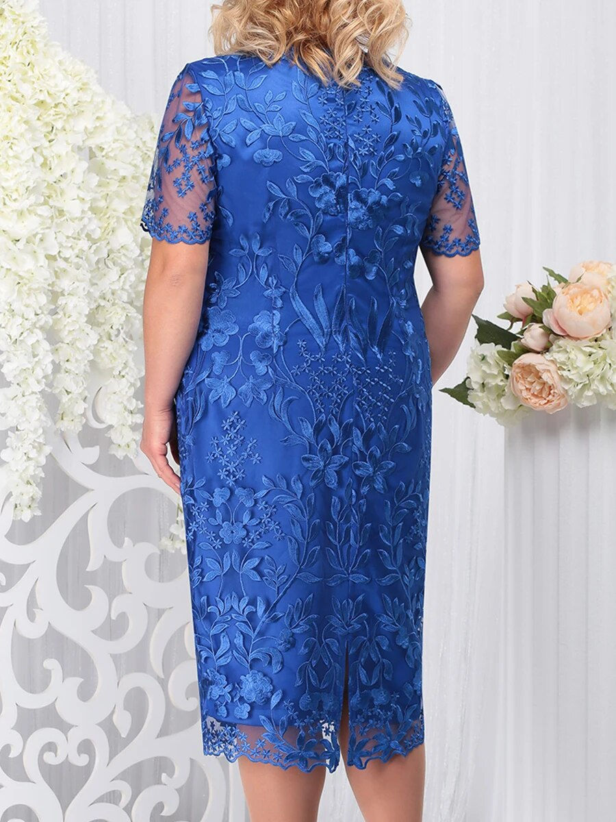 Thumbnail: Plus Size Party Dress for Woman 2023 Fashion Summer Short Sleeve Embroidery Flo