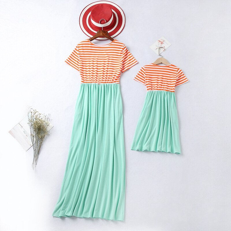 Thumbnail: Baywell Summer Sleeveless Family Matching Outfits Short Sleeve Stripes