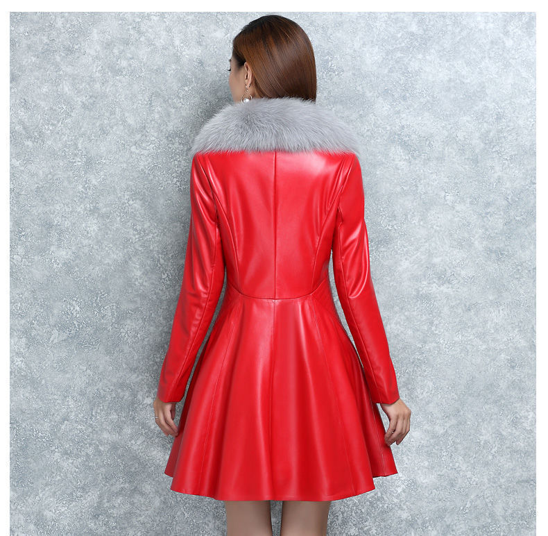 Thumbnail: Women's Faux Fox Fur Collar Fur Coat