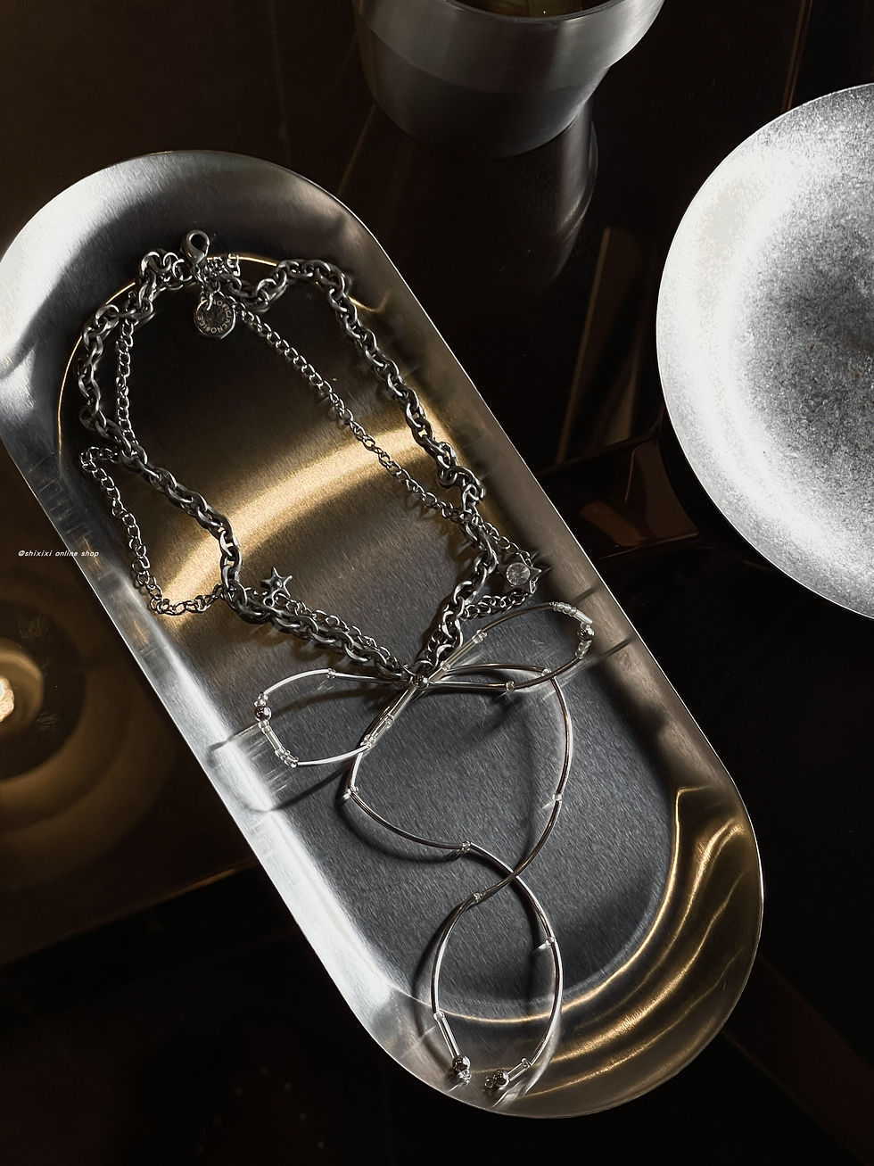 Miniaturbild: Make Old Silver Stereoscopic Bow Necklaces