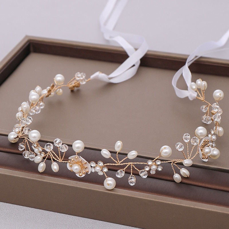 Thumbnail: New High Grade Wedding Bridal Hair Accessories Handmade Shiny Rhinestone Flower
