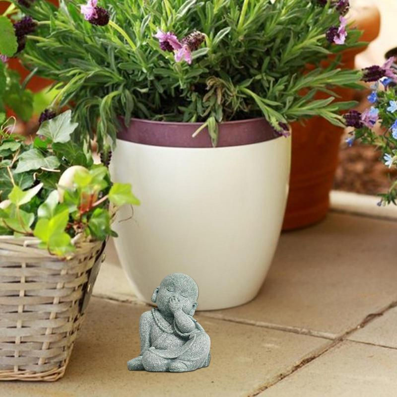 Miniature : Small Buddha Statue Creative Monks Figurine Cute Resin Buddha Monk Statues