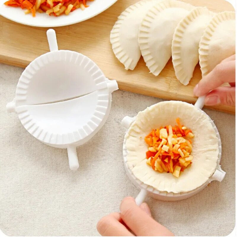 थंबनेल: 3 Pcs Plastic Dumpling Tools Simple DIY Dumpling Molds Dough Press Mold Cooking